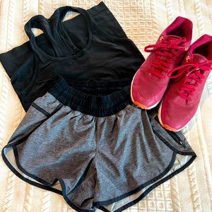 Lululemon tracker shorts